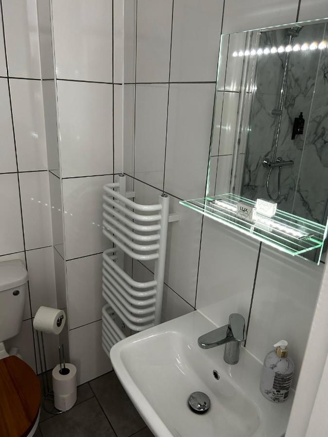 Lucerne B&B Λάιμ Ρέγκις Εξωτερικό φωτογραφία