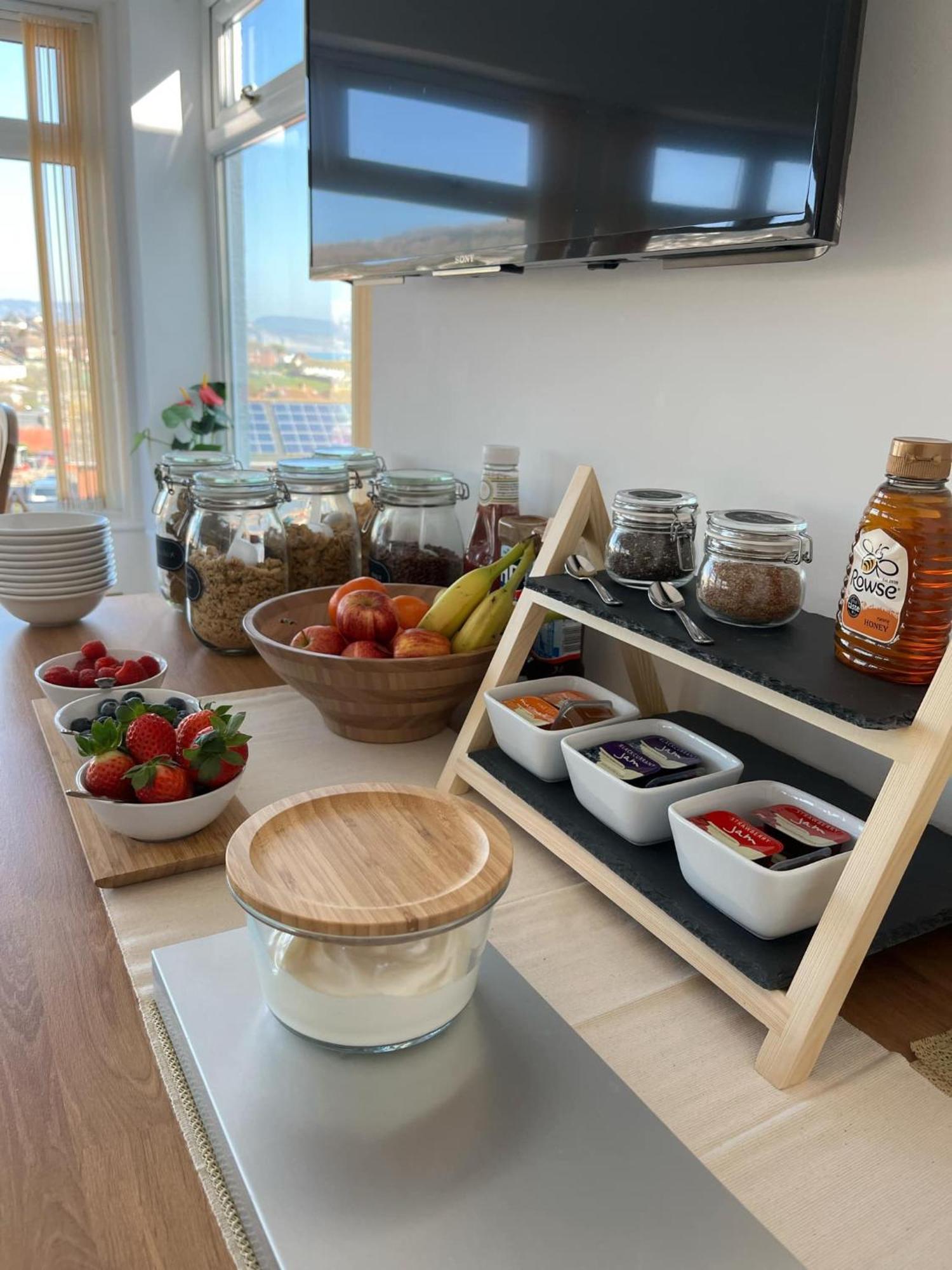 Lucerne B&B Λάιμ Ρέγκις Εξωτερικό φωτογραφία